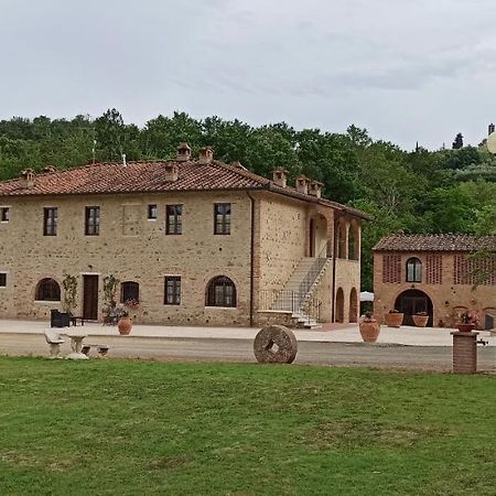 Casa Vacanze Senesi Сан-Джиміньяно Екстер'єр фото