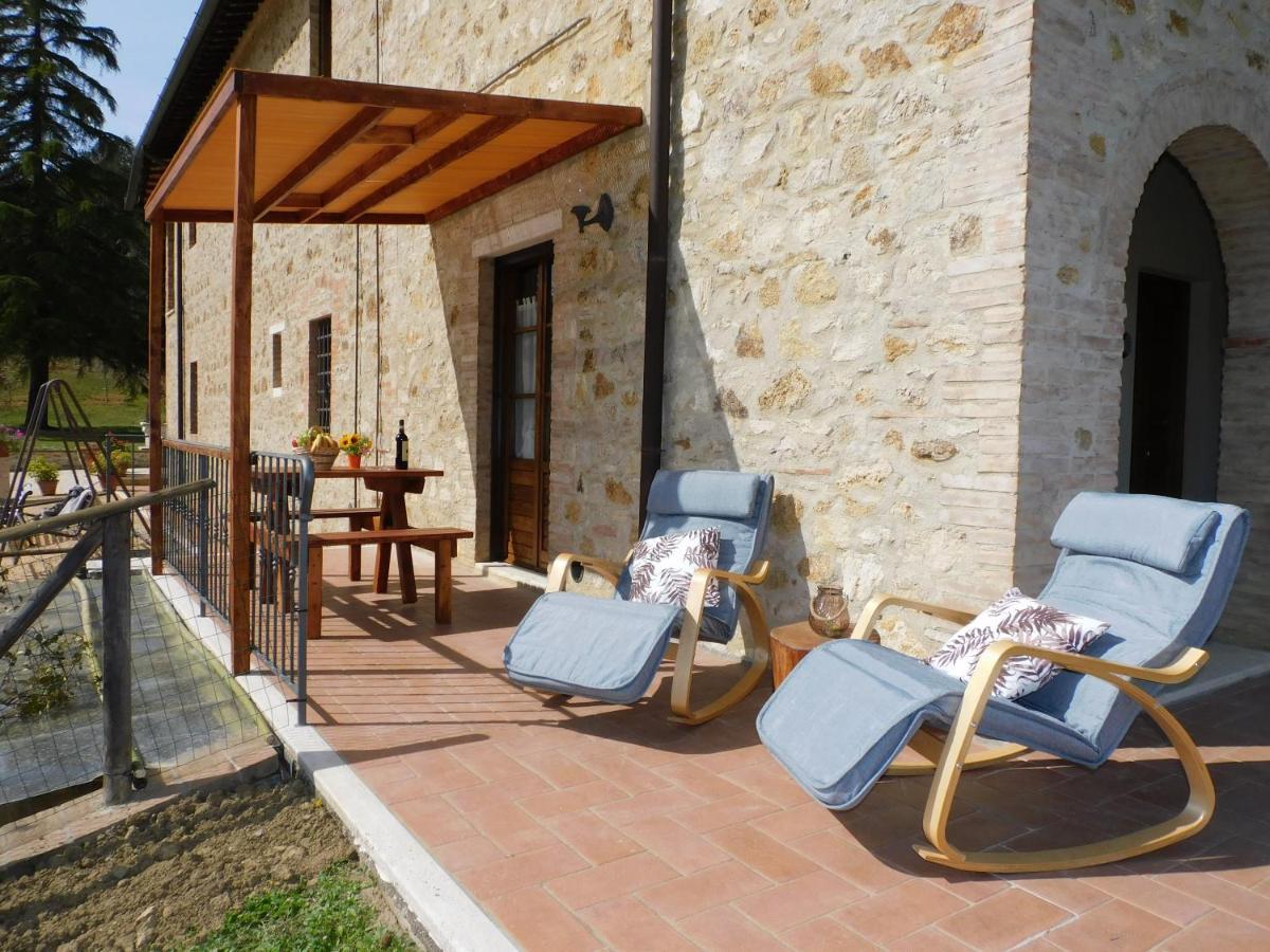 Casa Vacanze Senesi Сан-Джиміньяно Екстер'єр фото