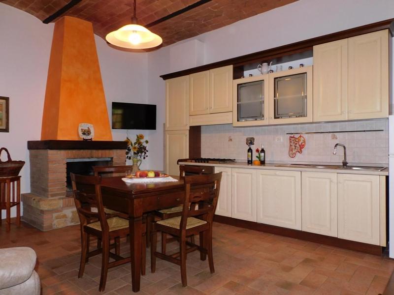 Casa Vacanze Senesi Сан-Джиміньяно Екстер'єр фото